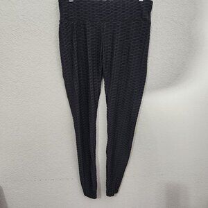 High-Waisted Black Textured Ruched Leggings 3XL  juniors booty pants